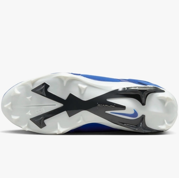 Athletic_Shoes